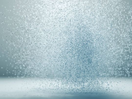 251208_CERTANIA_Fiatec_KI_WhiteParticles_02 251208_CERTANIA_Fiatec_KI_WhiteParticles_02